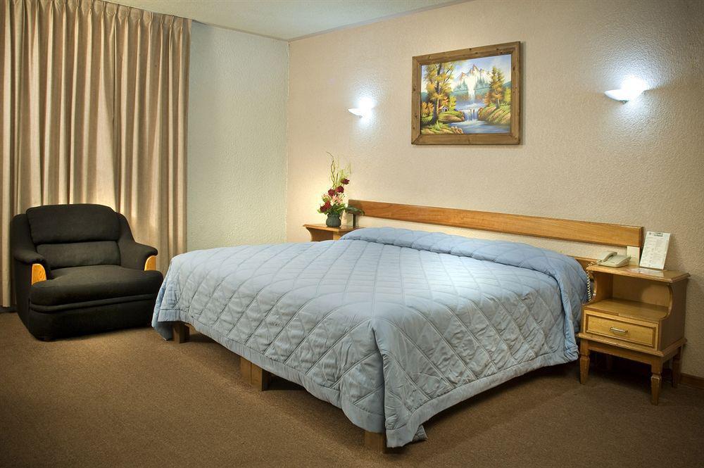Estanza Hotel & Suites Morelia Luaran gambar